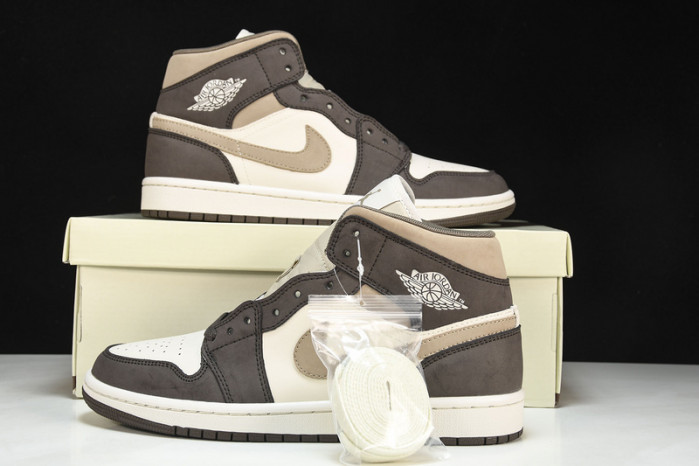 Air Jordan 1 LOW OG SP 554766-001