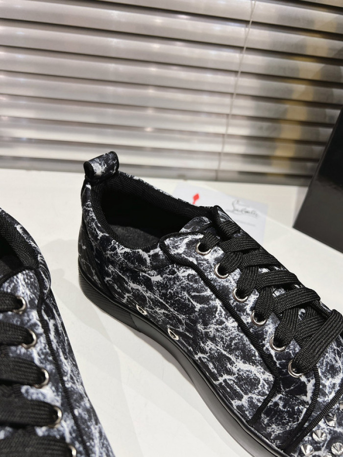 CHRISTIAN LOUBOUTIN SNEAKERS COPSHOE CL-129