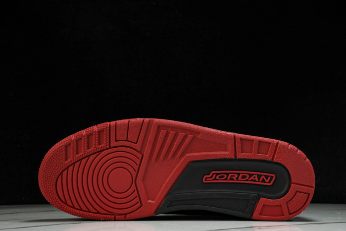 Jordan Spizike Low