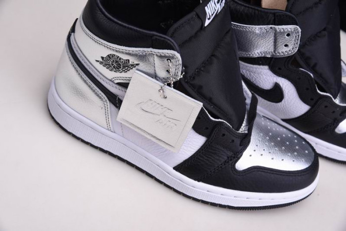 Air Jordan 1 High OG “Silver Toe” CD0461-001