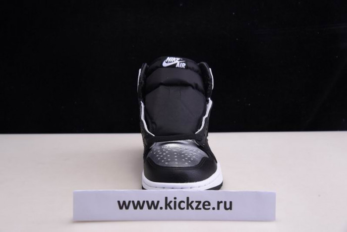 Air Jordan 1 High OG “Silver Toe” CD0461-001