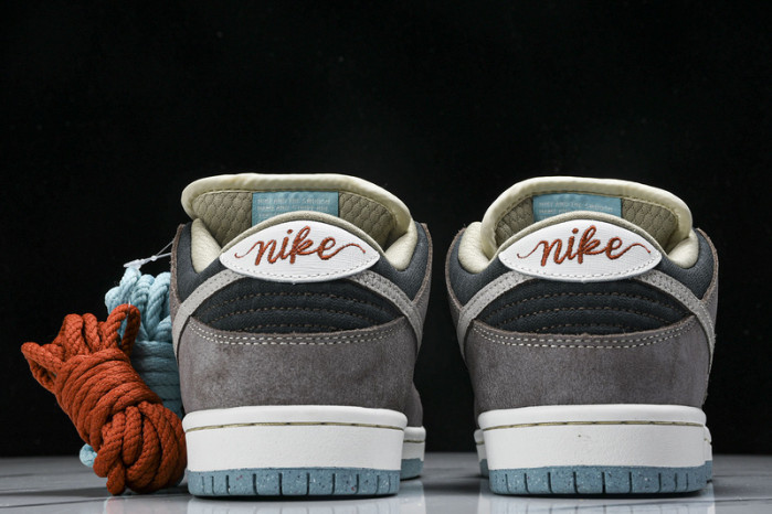 Nike SB Dunk Low Big Money Savings FZ3129-200