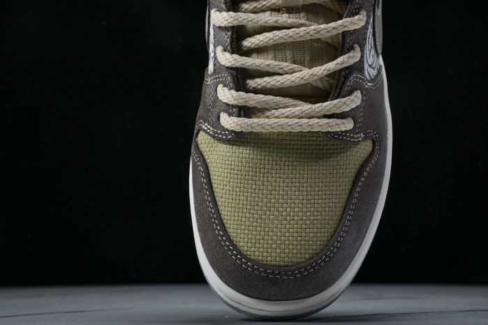 Nike SB Dunk Low Big Money Savings FZ3129-200