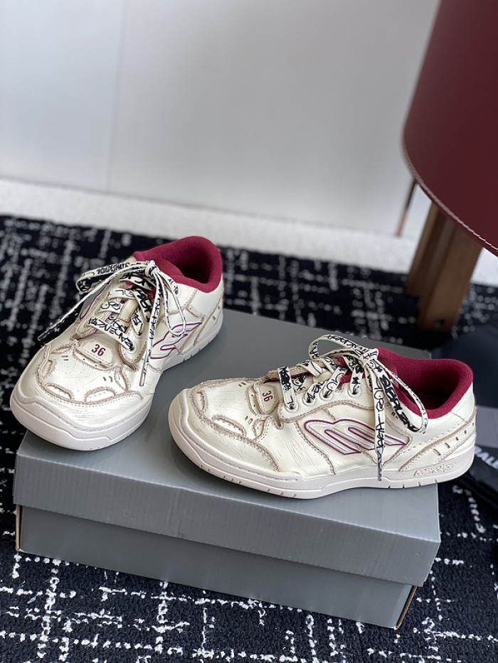 BL Hamptons Worn-Out -COPSHOE BL - WO 06
