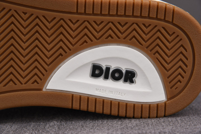 D1R* B27  SNEAKER  KICKZE DR-47