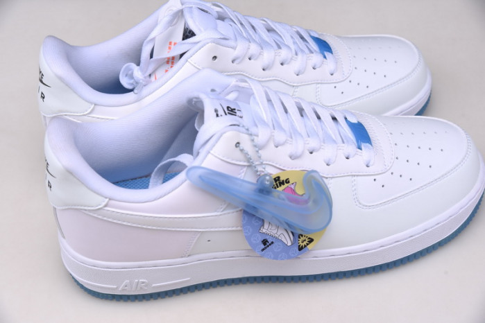 NIKE AIR FORCE 1