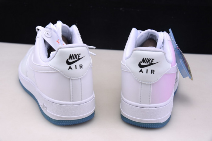 NIKE AIR FORCE 1