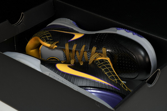 Kobe 4 Protro Carpe Diem - AV6339-001