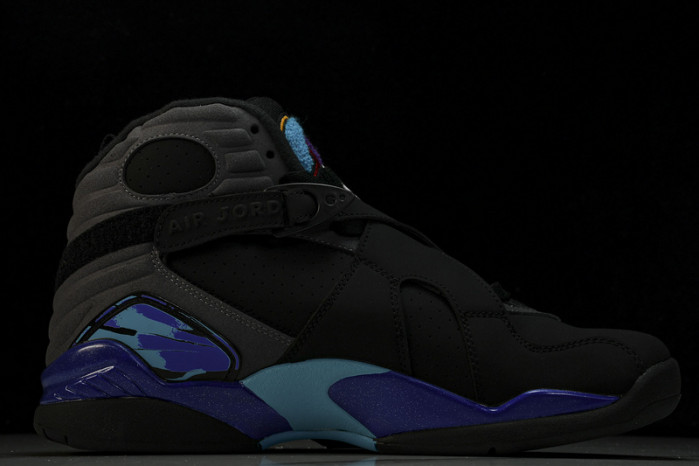 Jordan 8 Retro