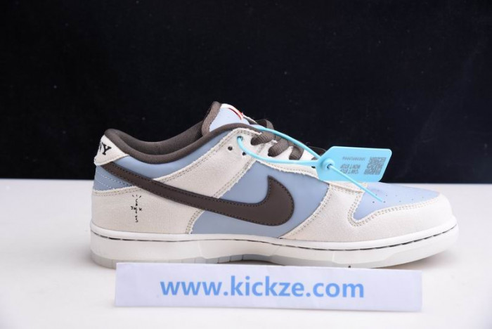 TRAVIS SCOTT X PLAYSTATION X NK SB DUNK LOF CU1726-800