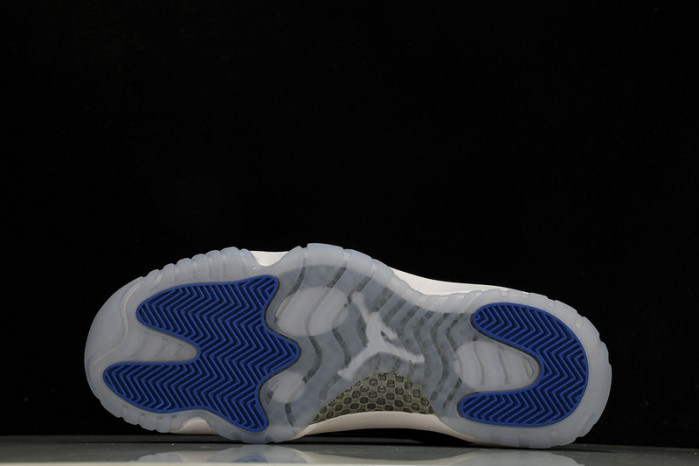 Air Jordan 11 Low