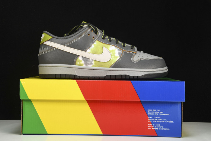 Nike SB Dunk Low HUF Wait, What!? (Friends and Family) FD8775-002