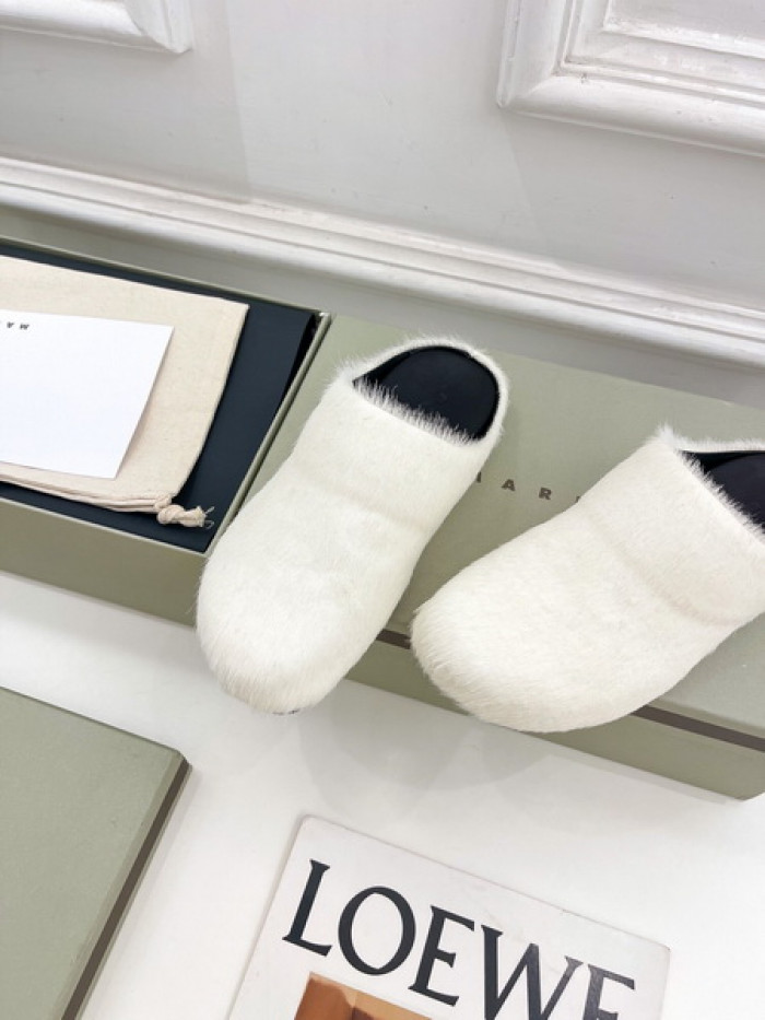 MA SLIDE WHITE FUSSBETT SABOT LOAFERS COPSHOE MAR-05