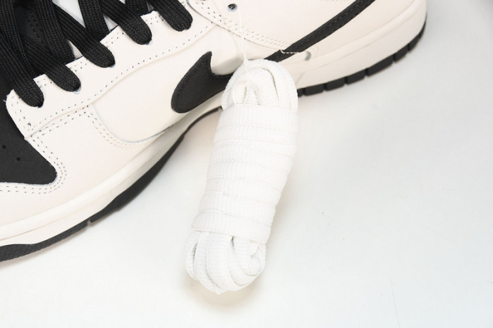 NK SB Dunk Low“INITIAL D/Toyota AE86 AE1391-086