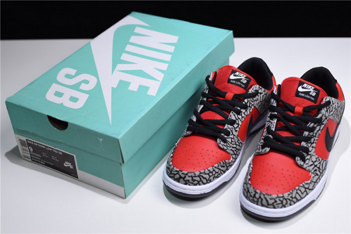 s*upre*me x Dunk Low Premium SB