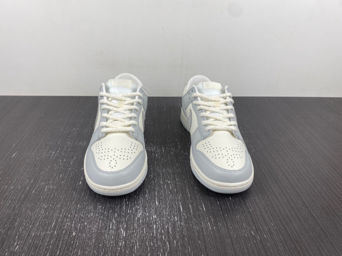 Nike Dunk Low WMNS "Needlework" FJ4553-133