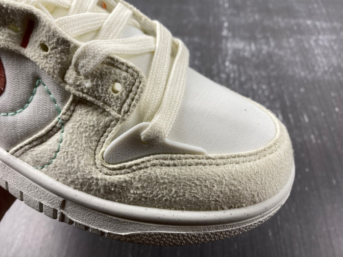 Wmns Dunk Low Disrupt 2