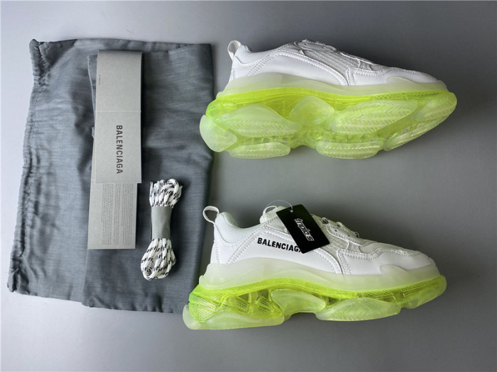 BL TRIPLE S TRAINERS CLEAR SOLE LIGHT GREEN 545325 W09O1 9844