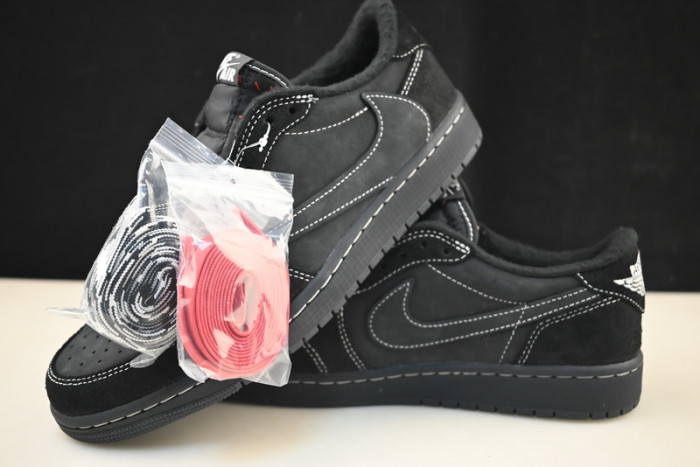 Travis Scott x Air Jordan 1 Low OG Black/Phantom DM7866-001