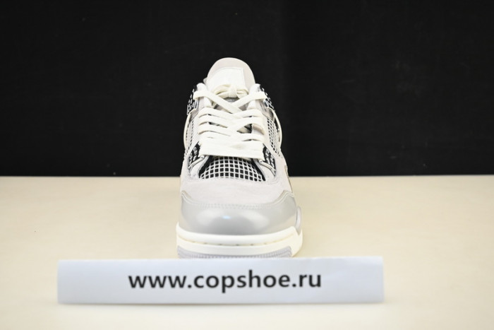 Air Jordan 4 Womens Frozen Moments AQ9129-001