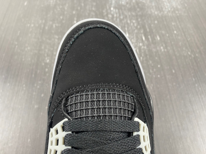 Nike SB x r Jordan 4 DR5415-060