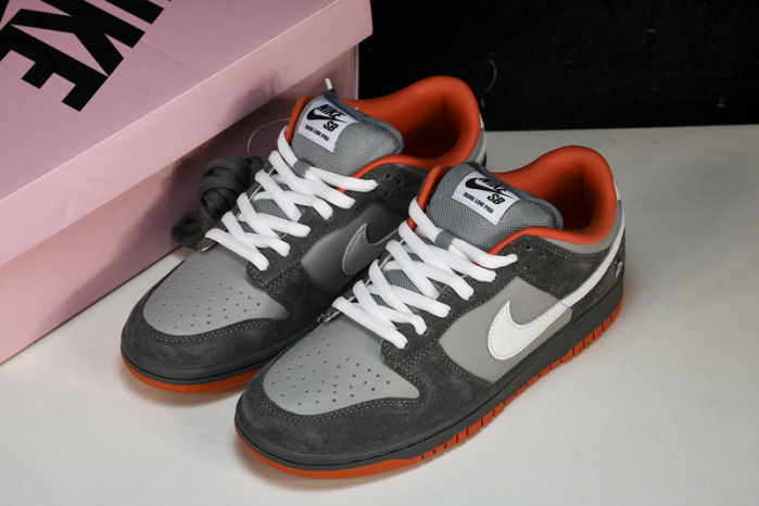 SB Dunk Low Staple NYC Pigeon - 304292-011