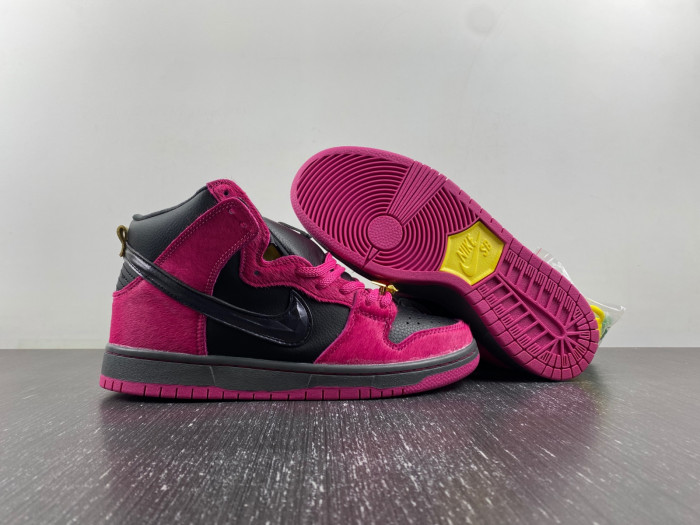 Run The Jewels x Dunk High SB