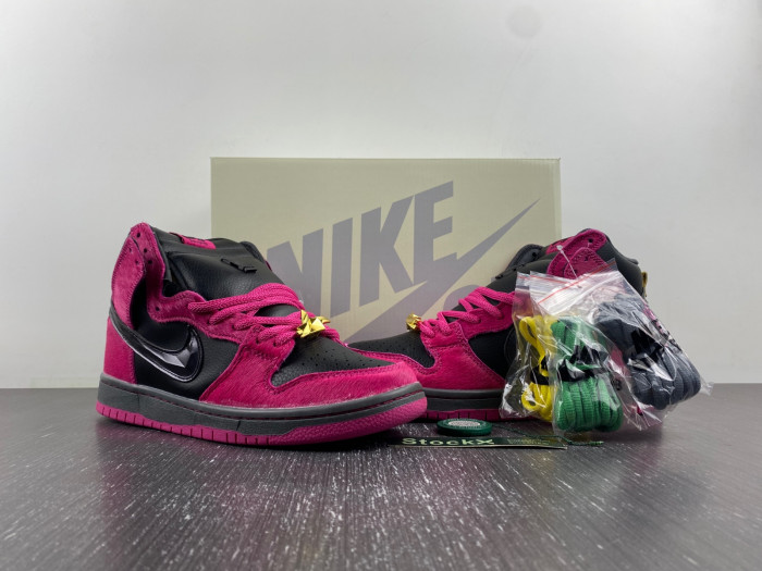 Run The Jewels x Dunk High SB
