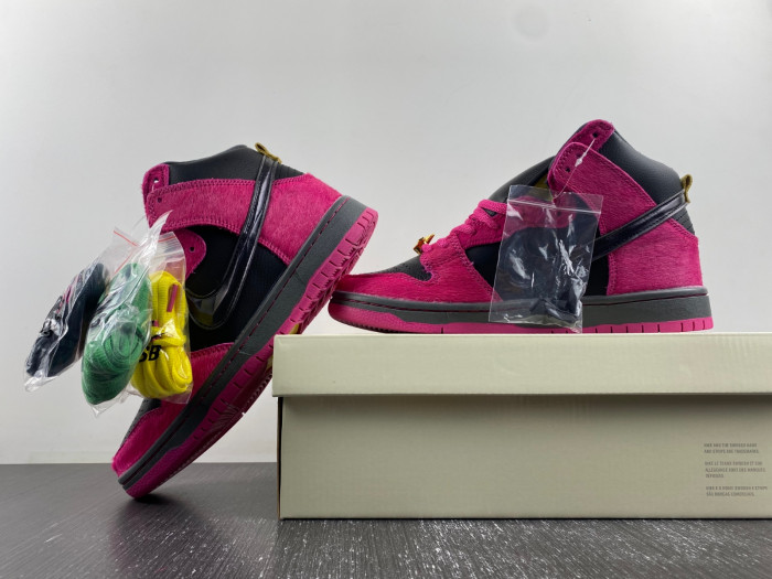 Run The Jewels x Dunk High SB