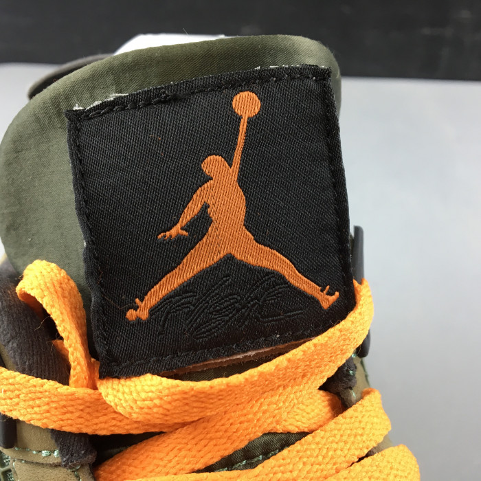 Jordan 4 Retro Undefeated - JBM351 M1