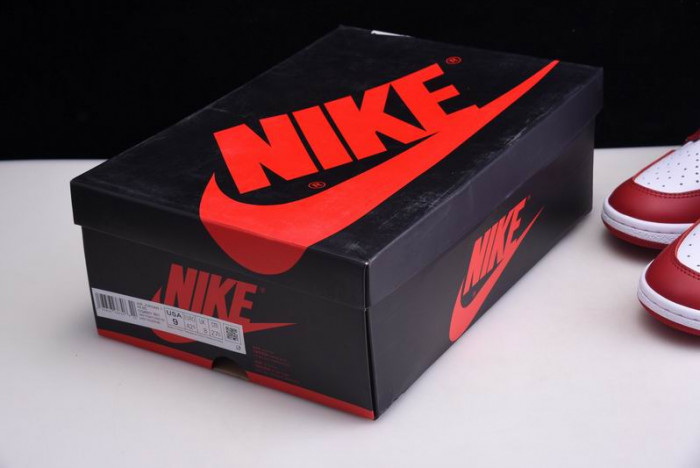 Air Jordan 1 Retro High